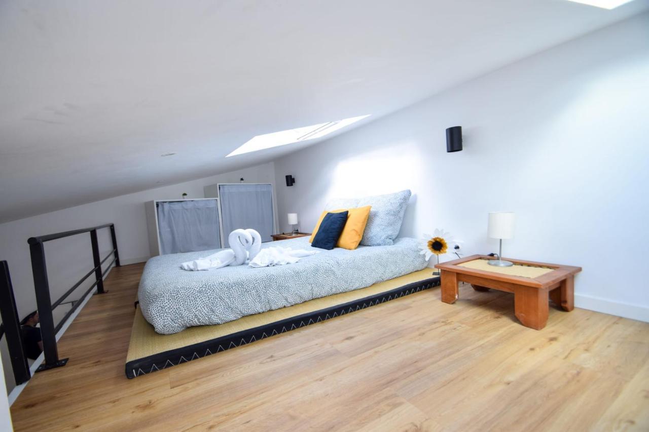 Апартаменты Studio Mezzanine 3-4 Pers Tout Equipe Wifi Монтрёй Экстерьер фото